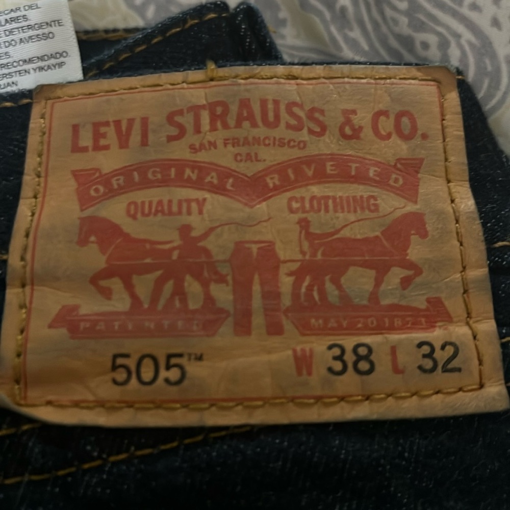Levi’s 505